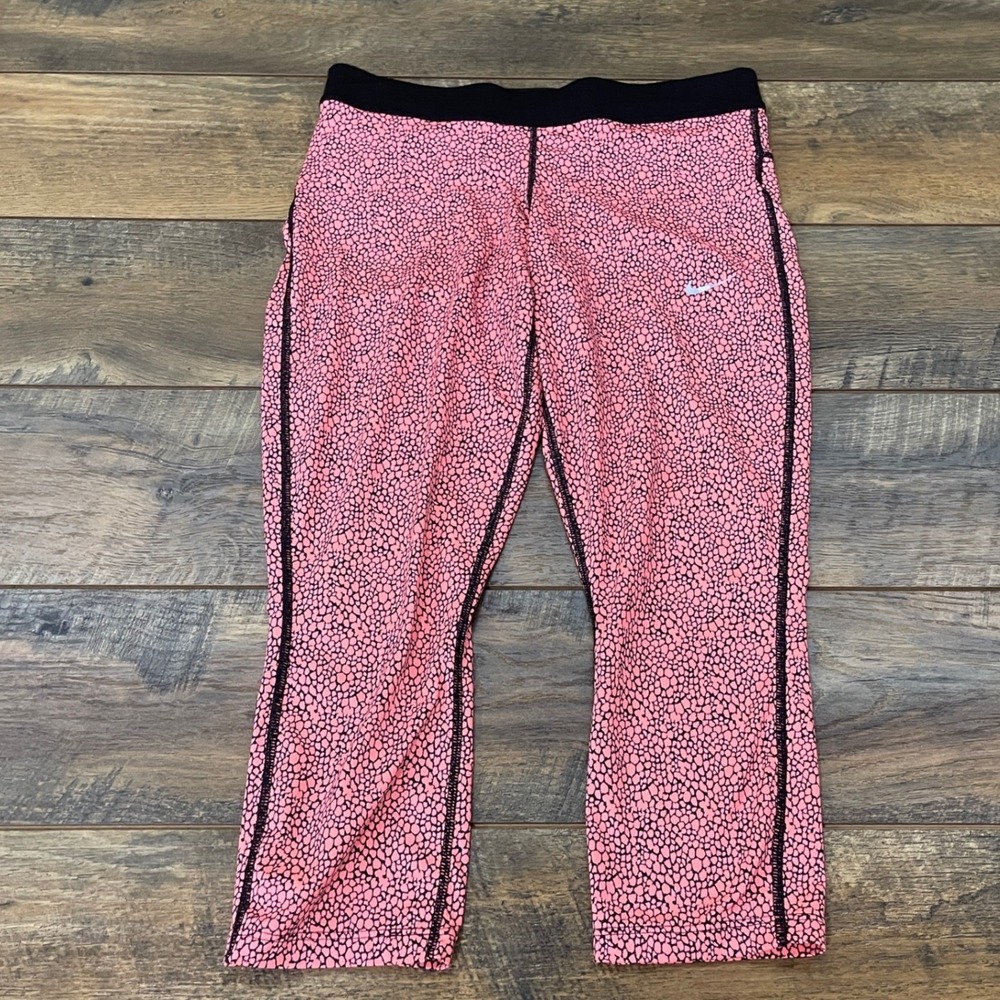 Nike Dri-FIT Run Fast Live Fearless Crop Leggings Pink Black Pebble Print Medium